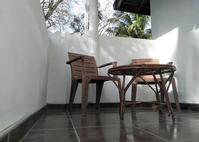 Dickwella Green Villa